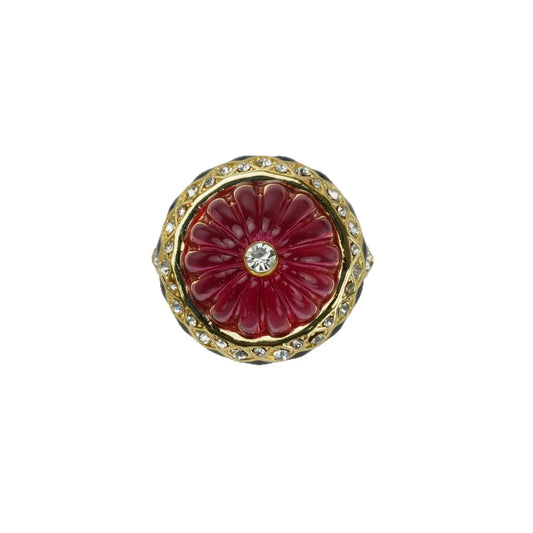 Front view of Ever P. modernist hammered gold ring, showing the 2.3x2.3cm chunky geometric dome texture.