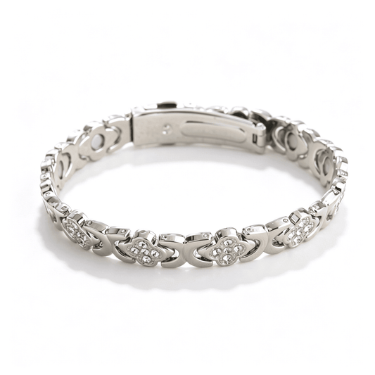 Full-length view of the four leaf clover bracelet, displaying the heart-shaped clover pendant and delicate link chain.