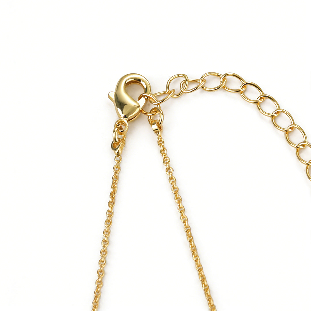 Boho-style natural stone necklace for women, a perfect handmade jewelry gift for her.