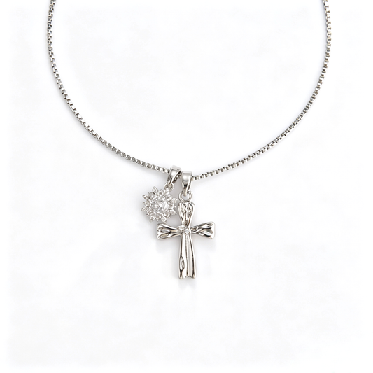Lobster claw clasp and extension chain on titanium steel box chain necklace